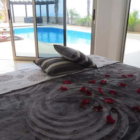 Apartment City Views - Only For Couples *