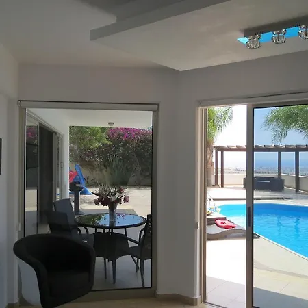 City Views - Only For Couples * Limassol