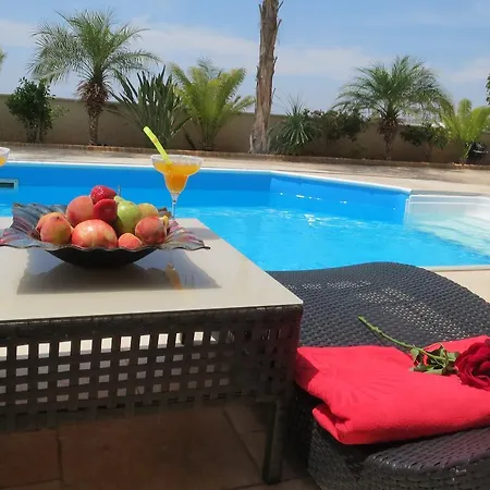 City Views - Only For Couples Apartment