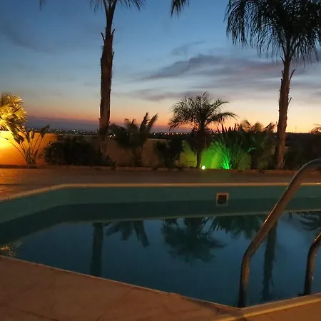 Apartment City Views - Only For Couples *