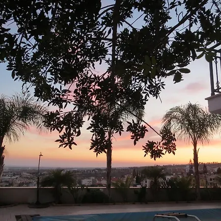 Apartment City Views - Only For Couples