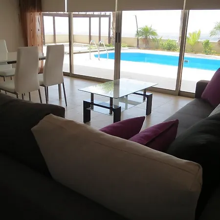Apartment City Views - Only For Couples Limassol